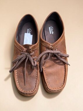 Womens Clarks Wallabee EVO LO Casual Shoe - Beeswax Size 10